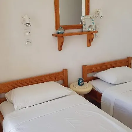 Porto Capsule hotel *