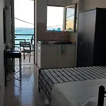 Capsule hotel Porto